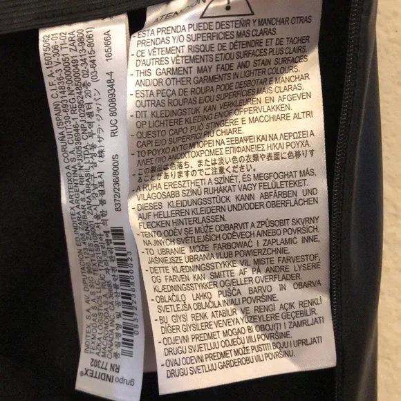 New Without Tags, Zara Black Faux Leather Jeans, size Small - Picture 6 of 8